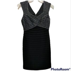 Adrianna Papell black and silver sparkle bodycon formal dress size 12